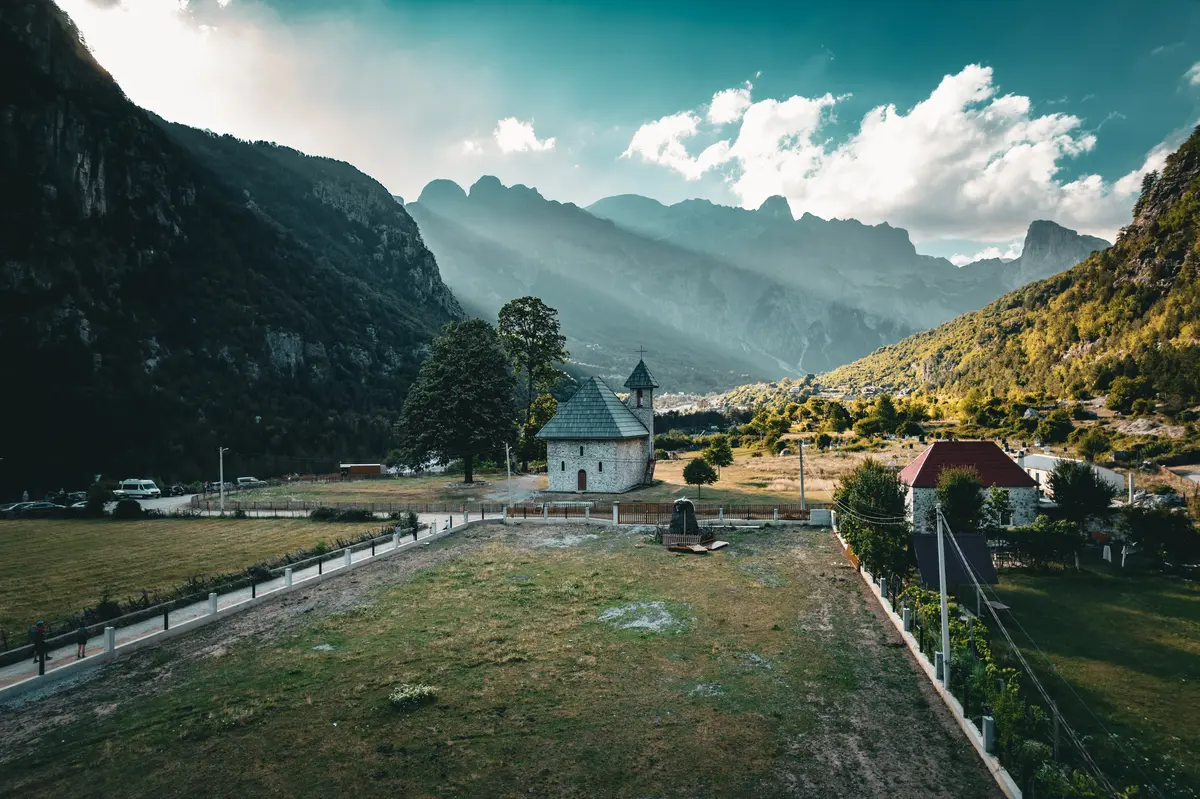 tipping in albania what to actually leave 3
